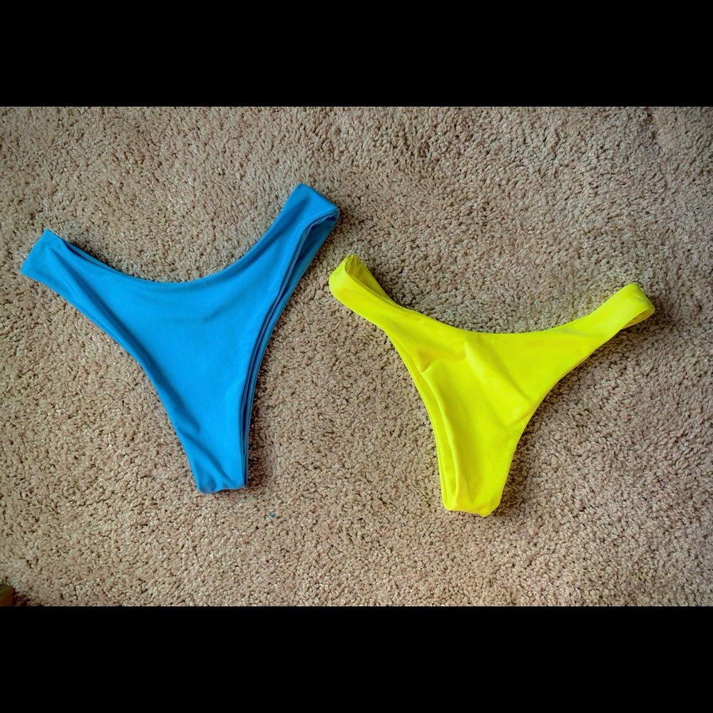 Lot of 2: Cheeky Bikini Bottoms, Small